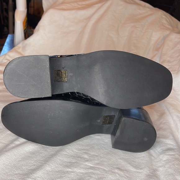 Jeffrey Campbell Talcott Patent Leather Booties size 9 - Picture 8 of 15